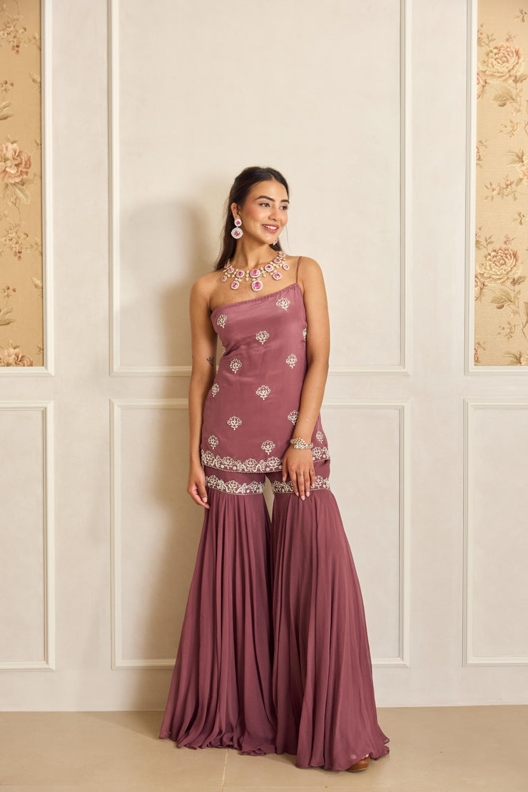 Mauve Pink Embroidered Tunic Set with Cape
